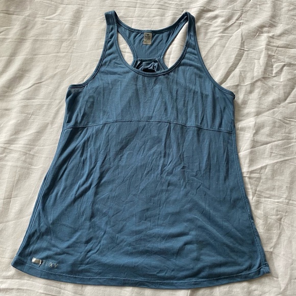 Roxy Tank Top - Picture 1 of 7
